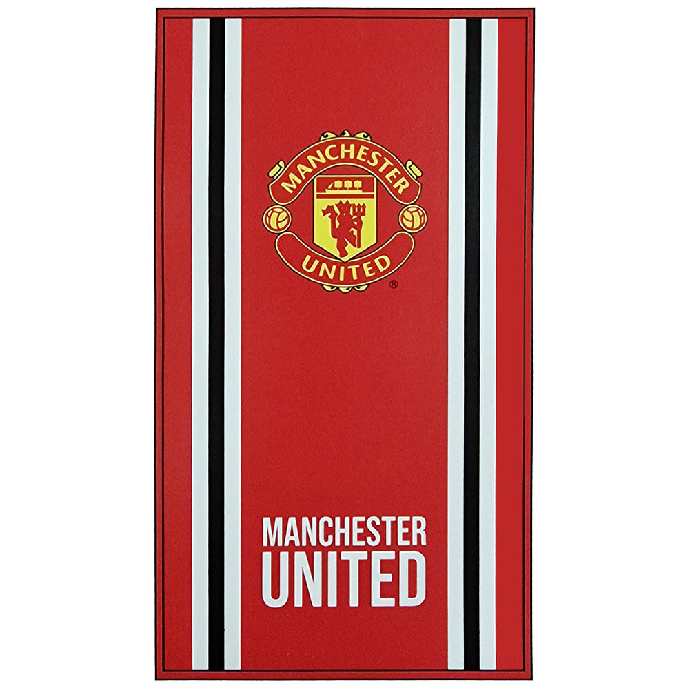 Large soft to touch 100% cotton velour beach towel, Features a Core Stripe design with a full colour club crest and Manchester United text