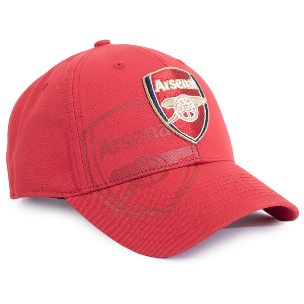 Red cropped logo design curved brim cap