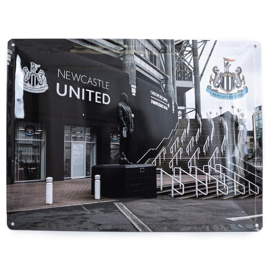 Large metal St James' Park photo sign featuring the Sir Bobby Robson statue
