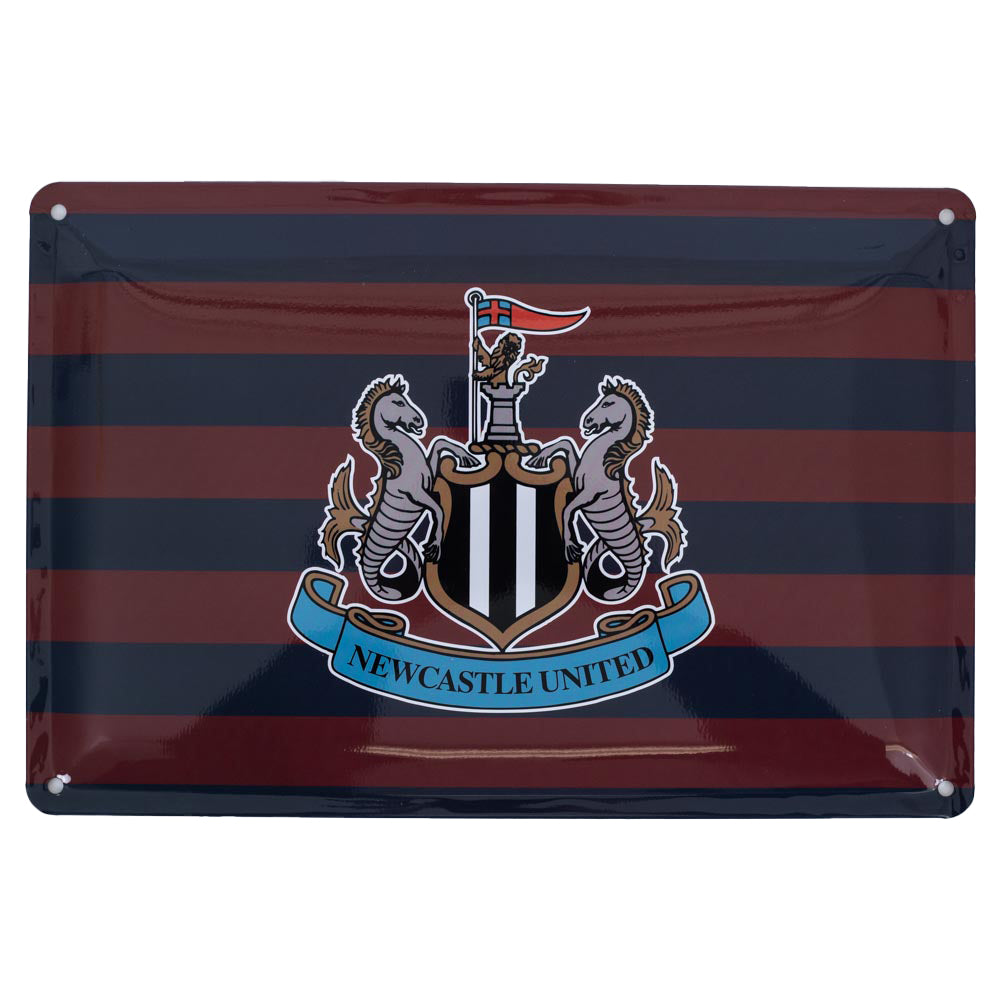 1996 away shirt inspired tin sign featuring a full colour Newcastle United club crest in the centre