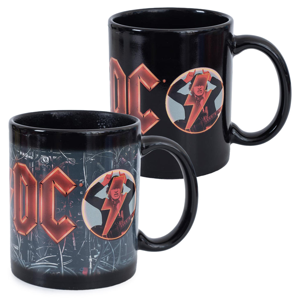 Ceramic everyday coffee mug with a heat sensitive design