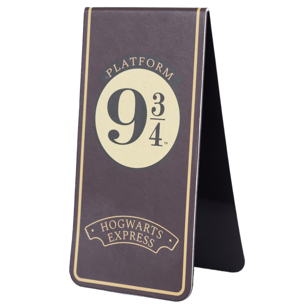 Harry Potter design magnetic bookmark, Features the classic Platform 9 and 3 Quarters sign with the Hogwarts Express name underneath