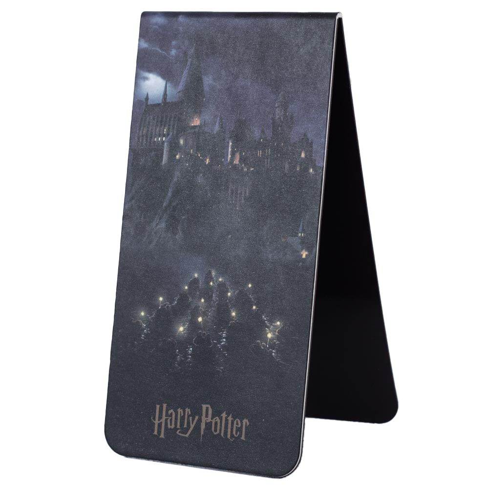 Harry Potter design magnetic bookmark, Features a night time image of Hogwarts Castle on both sides of the magnet