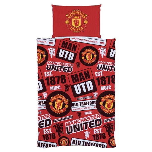 Striking patch design duvet cover , Pillowcase features a large United club crest