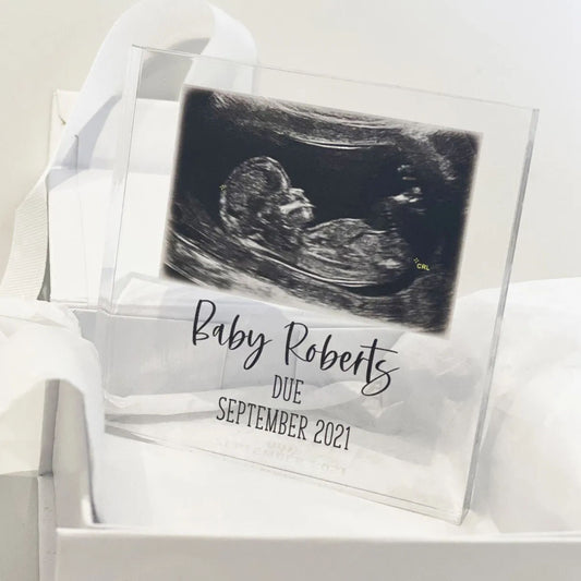 Pregnancy Announcement Scan photo block in Gift box