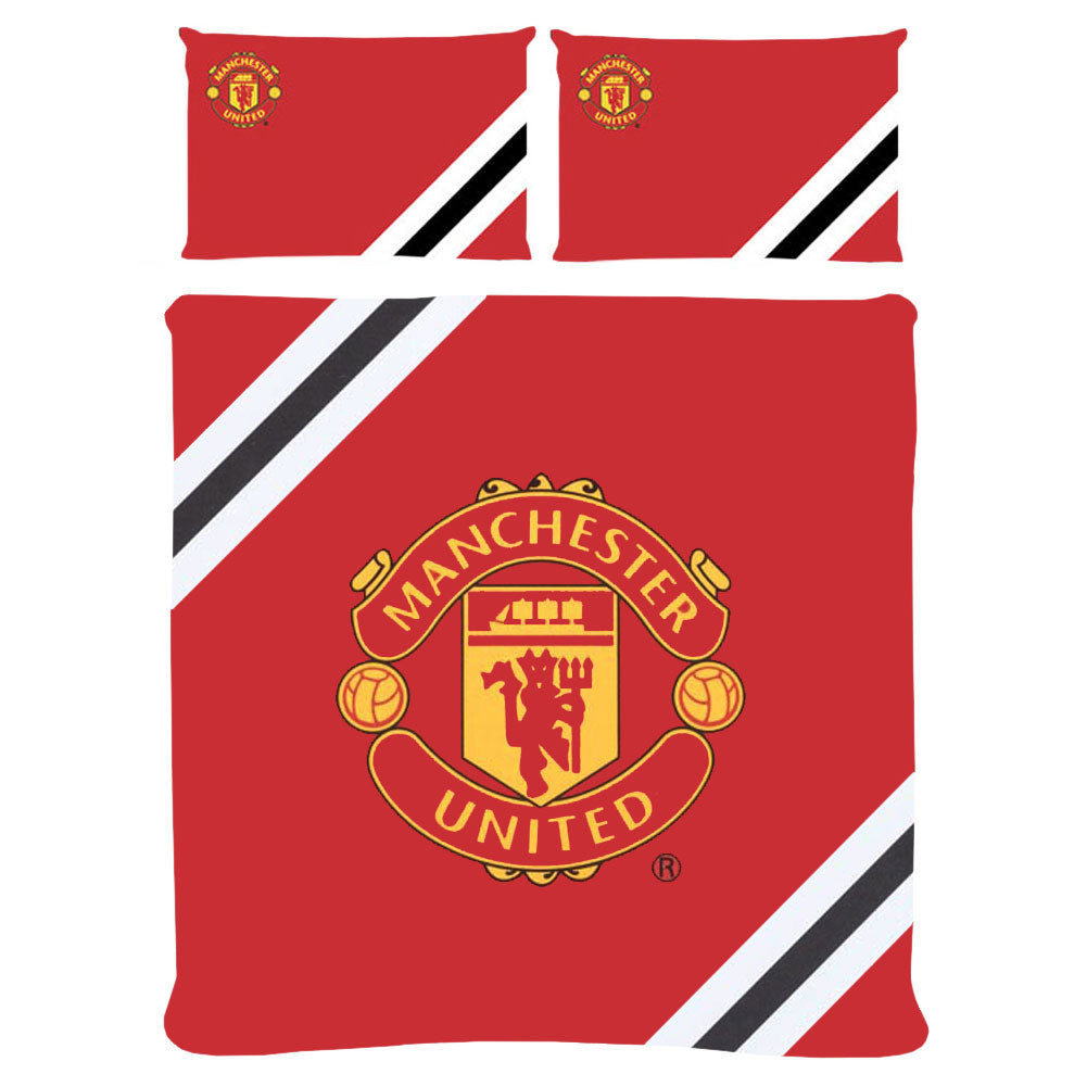 Striking core design reversible duvet cover with a large club crest