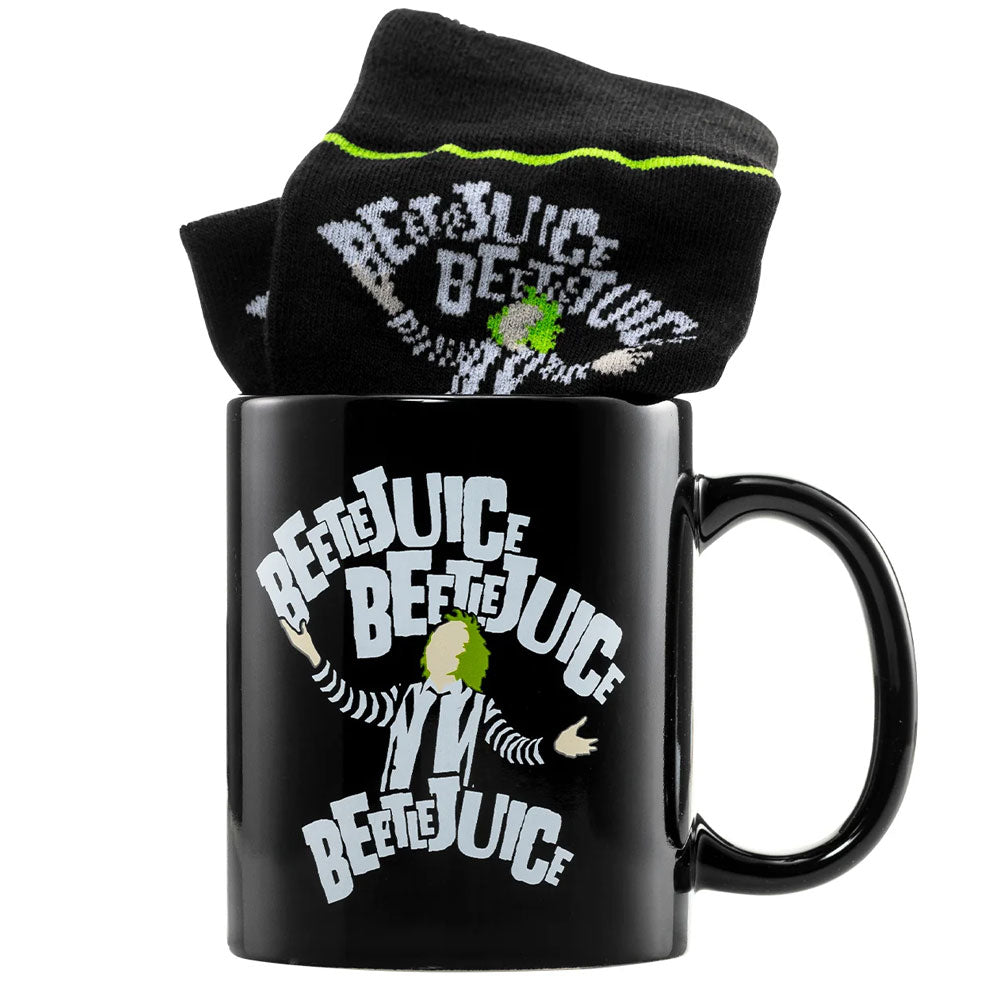 Classic mug and sock gift set