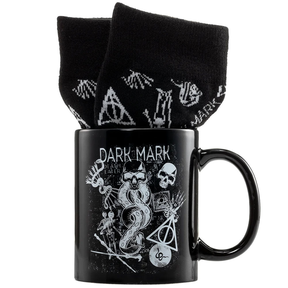 Classic mug and sock gift set
