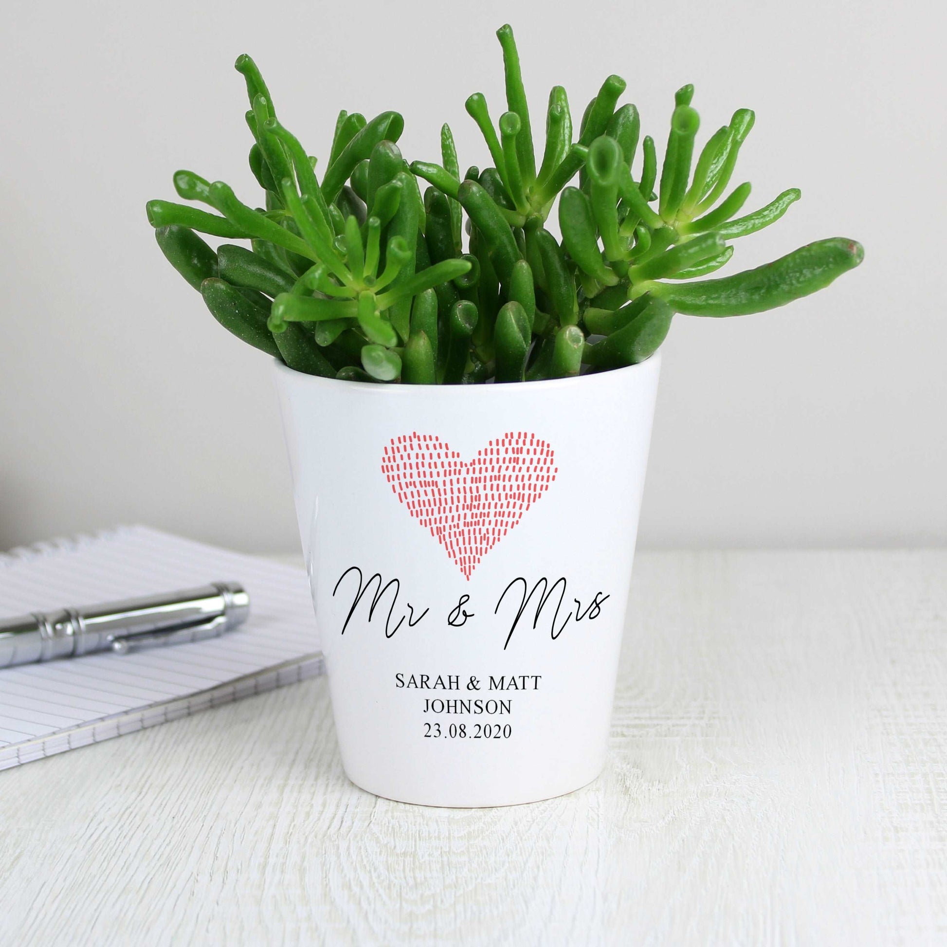 Personalised ceramic plant pot with Heart design